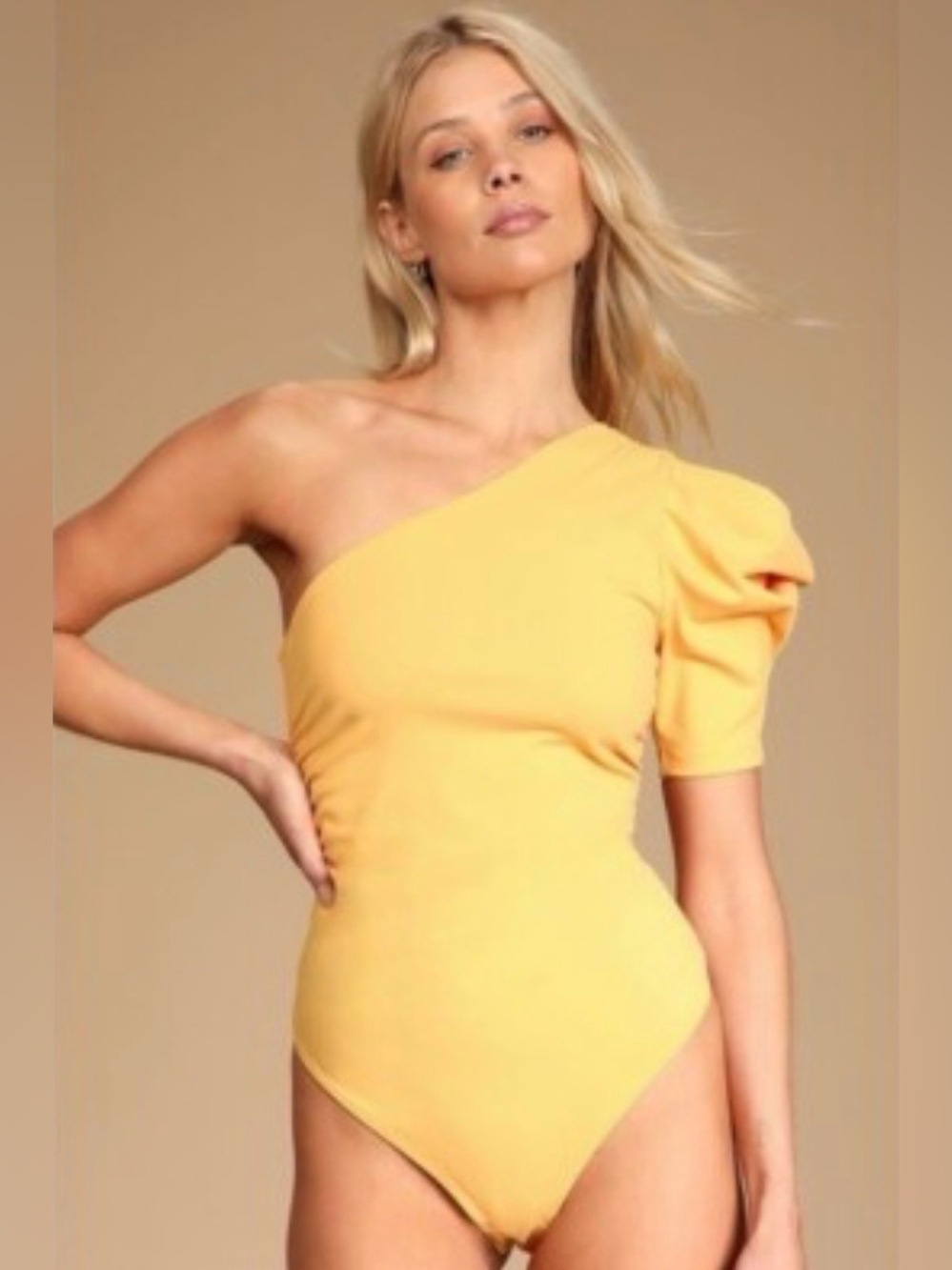Free People Intimately Somethin’ Bout You Bodysuit NWT
Size Medium